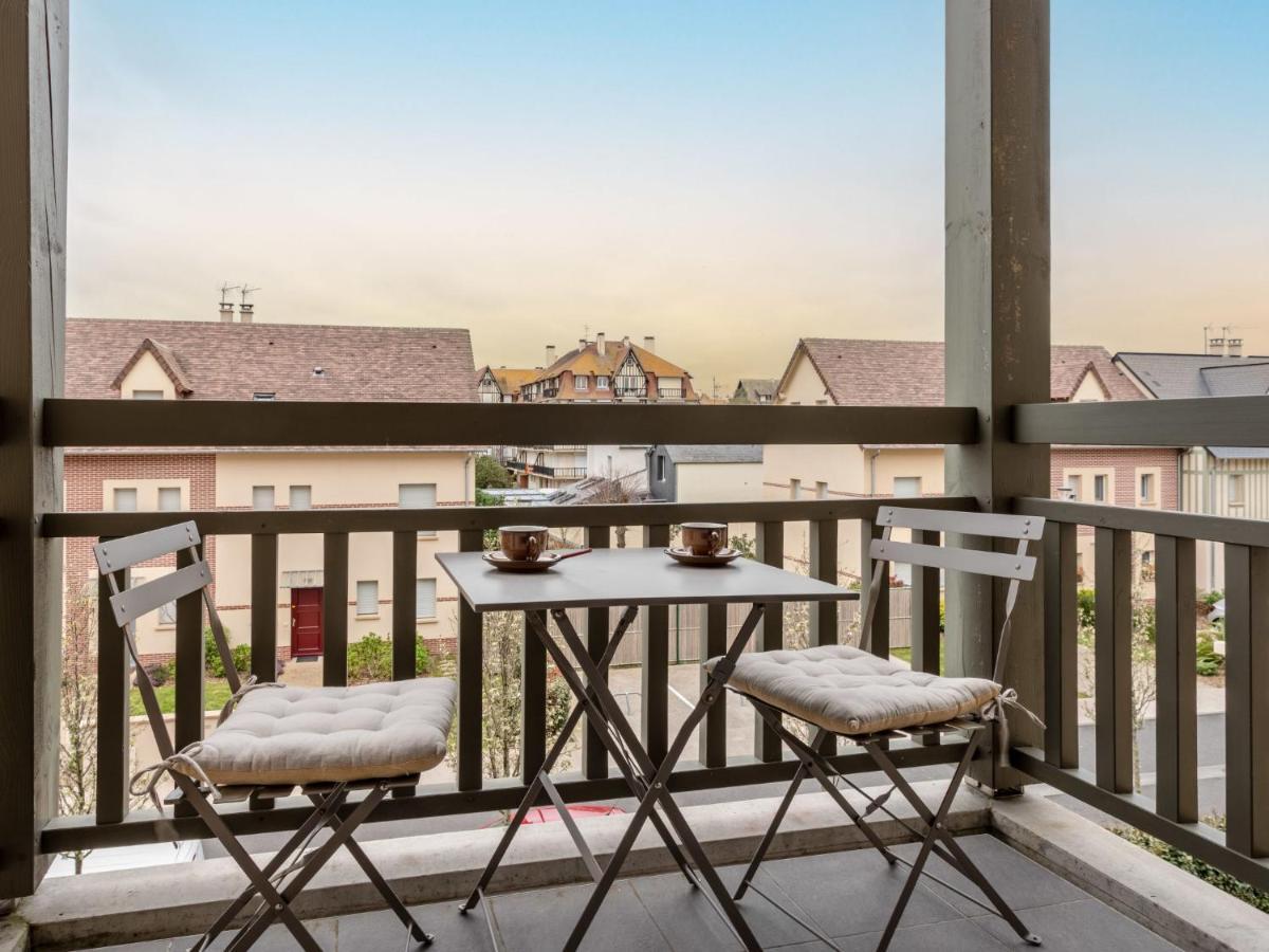 Apartment Les Arts-1 By Interhome Deauville Bagian luar foto