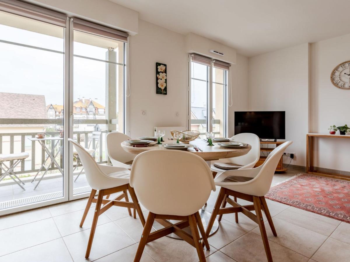 Apartment Les Arts-1 By Interhome Deauville Bagian luar foto