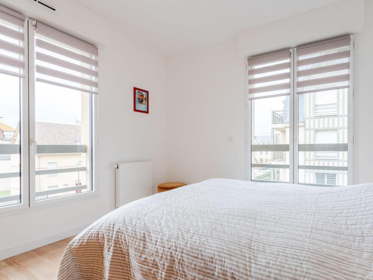 Apartment Les Arts-1 By Interhome Deauville Bagian luar foto